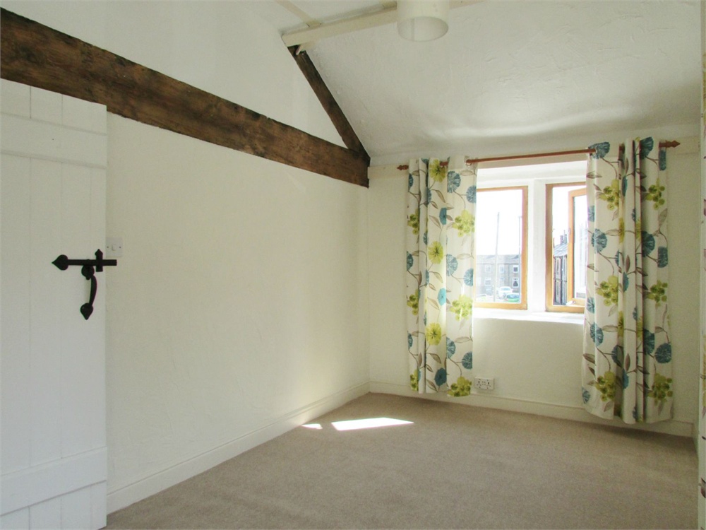 30 Colders Lane, Holmfirth