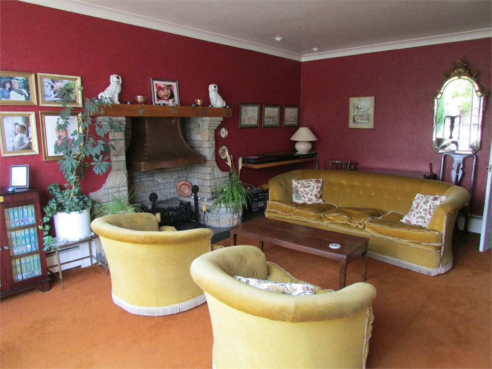 Little Pasture, Dobb Lane, Holmbridge, HD9 2PE