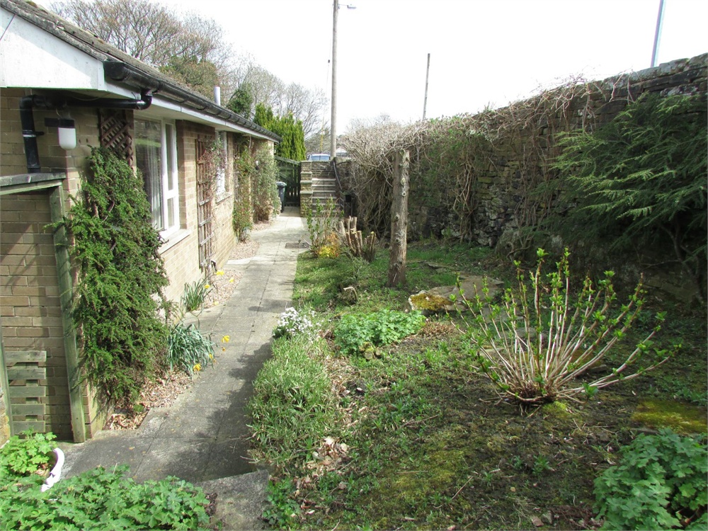 Little Pasture, Dobb Lane, Holmbridge, HD9 2PE