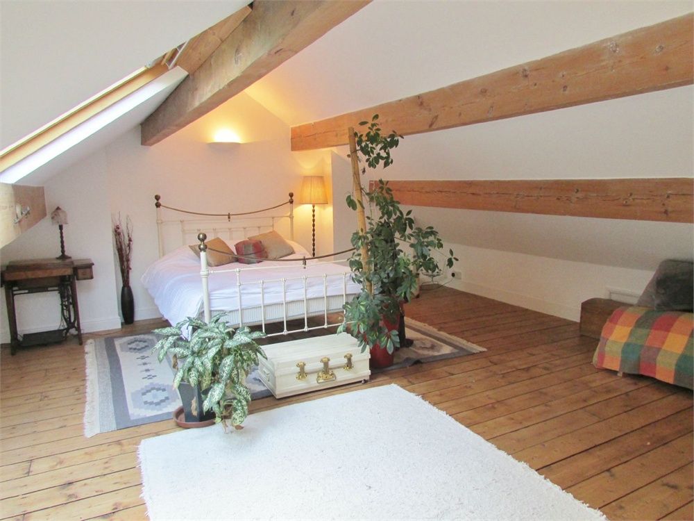 23 Dunford Road,