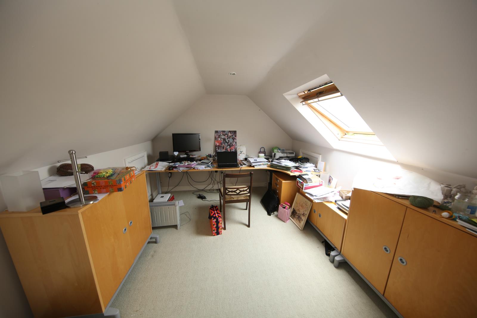 4 Dean Bridge Lane, Hepworth HD9 1TR