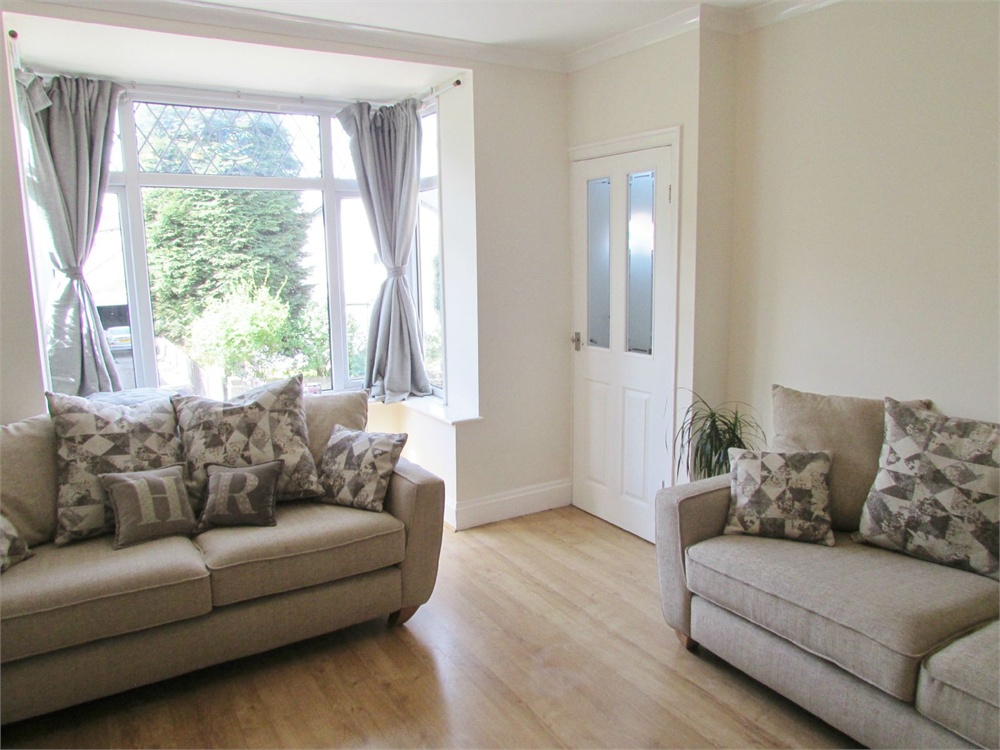 191a SOMERSET ROAD, ALMONDBURY, HD5 8LY