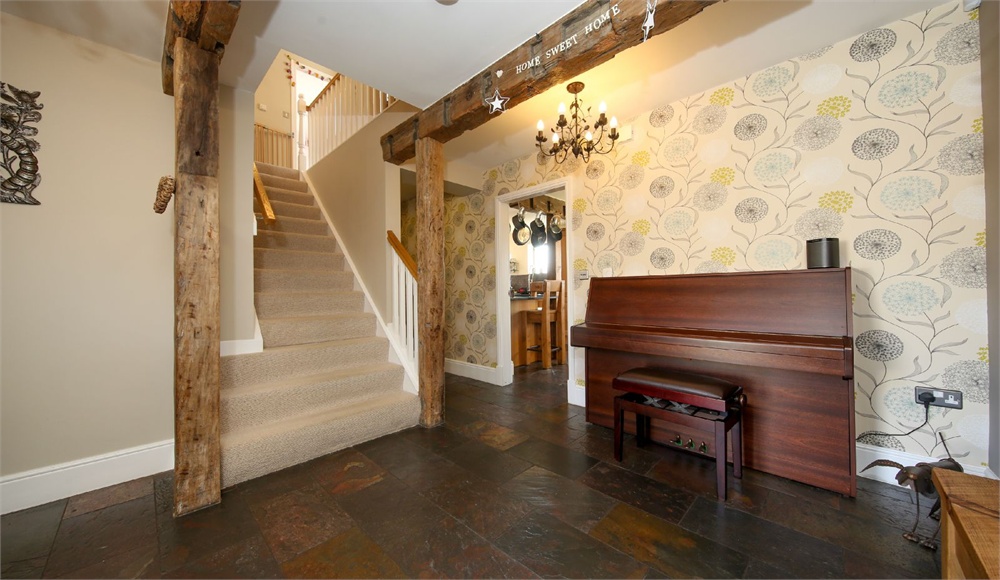 The Stables, Ford Court, Holmfirth HD9 3YR