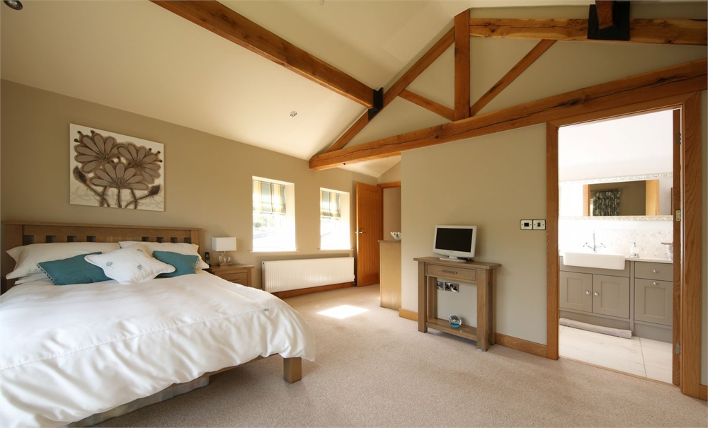 Hazeldene Barn and Cottage, Stoney Bank Lane, New Mill, Holmfirth, HD9 7LZ
