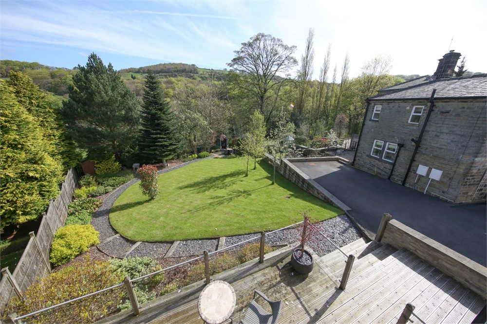 Hazeldene Barn and Cottage, Stoney Bank Lane, New Mill, Holmfirth, HD9 7LZ