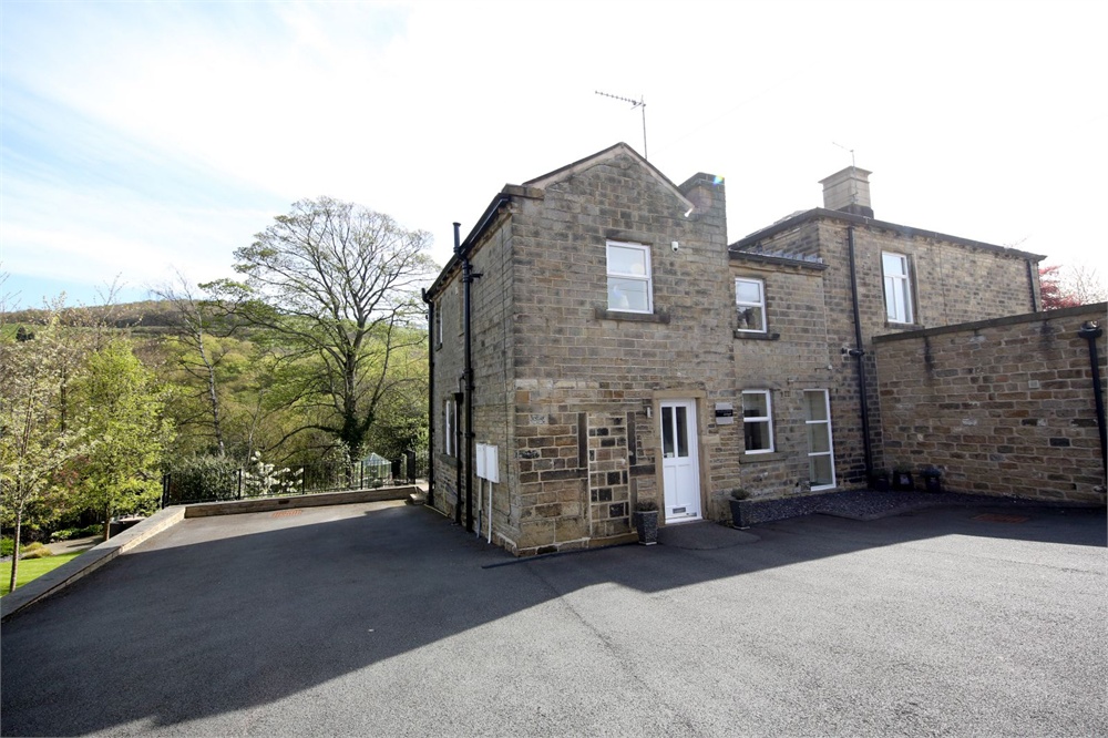 Hazeldene Barn and Cottage, Stoney Bank Lane, New Mill, Holmfirth, HD9 7LZ