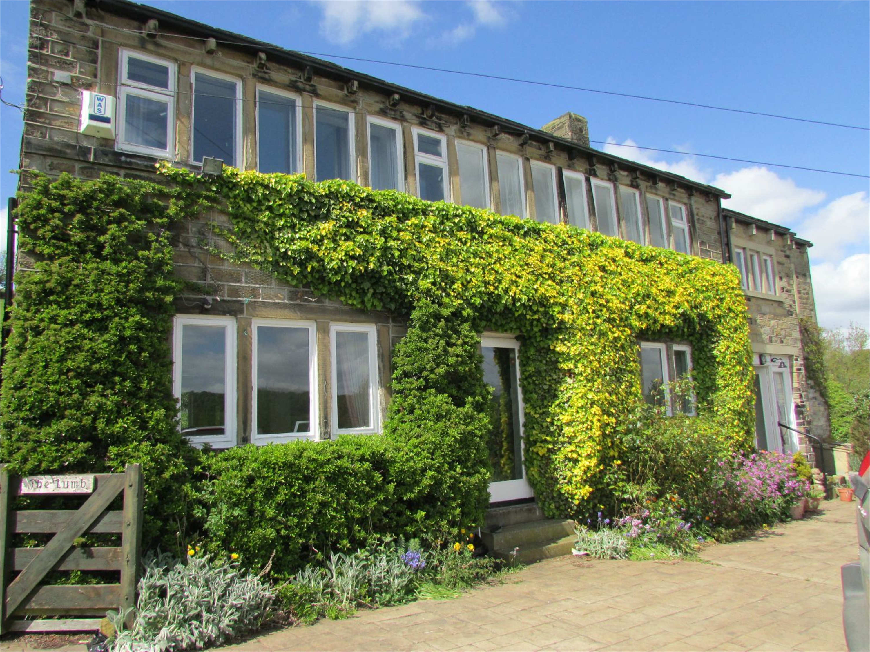 Lumb Lane,