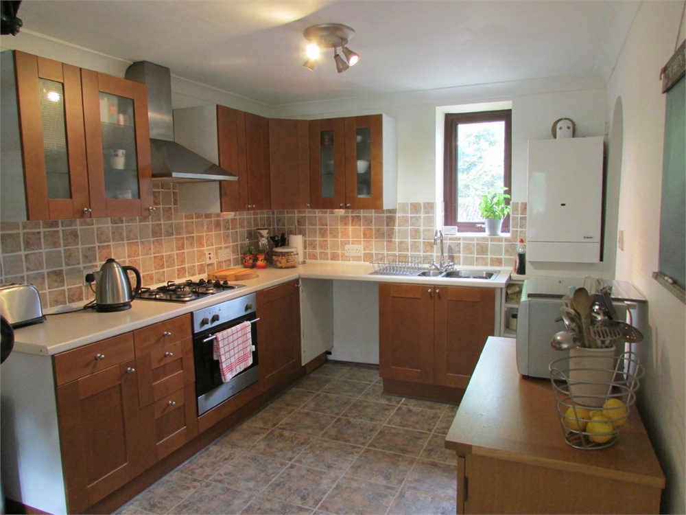 9 Miry Lane, Thongsbridge