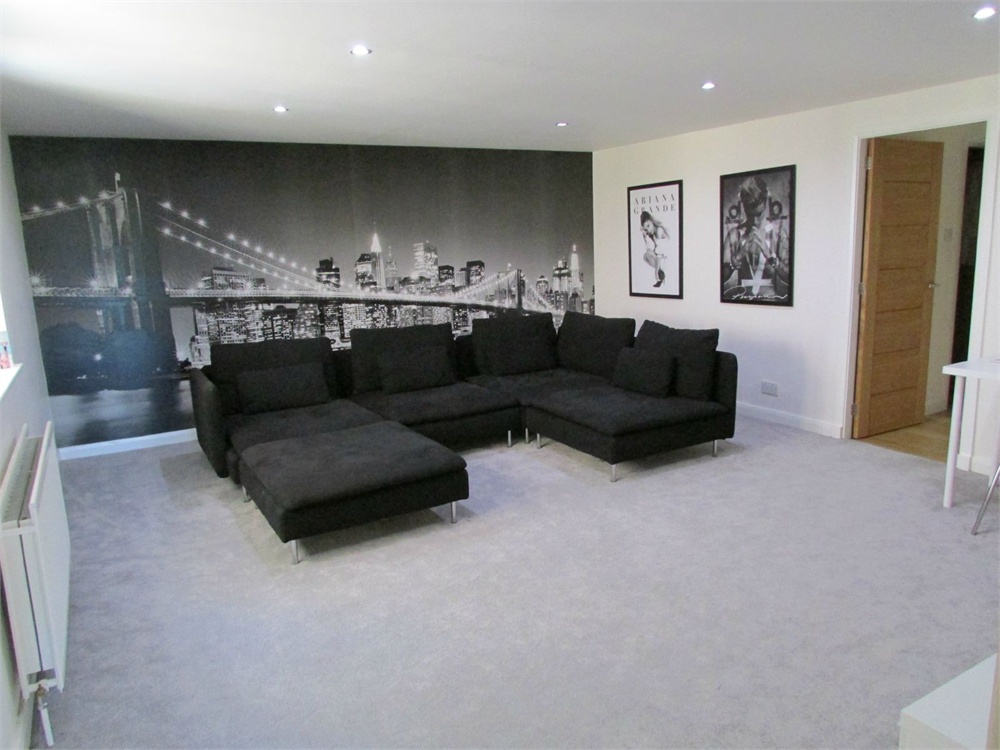 31 Wickleden Gate, Scholes, Holmfirth HD9 1QT
