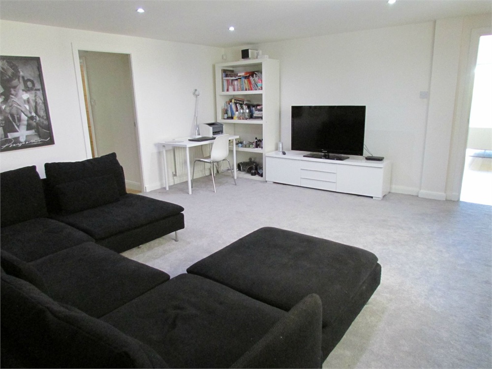31 Wickleden Gate, Scholes, Holmfirth HD9 1QT