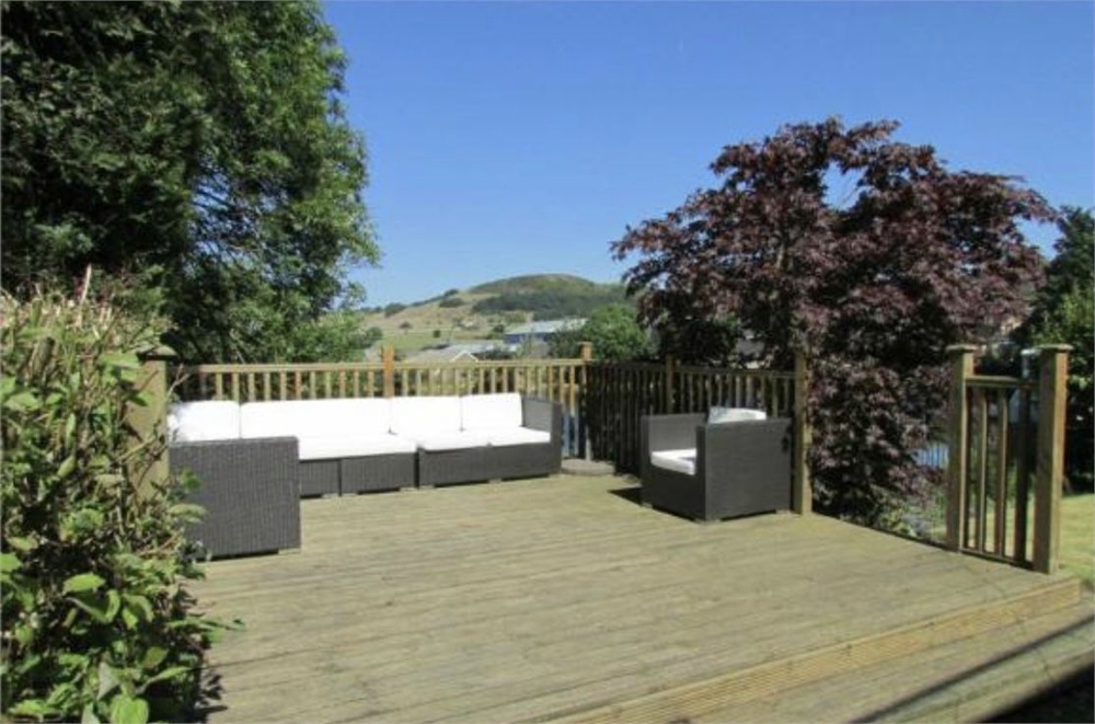 31 Wickleden Gate, Scholes, Holmfirth HD9 1QT