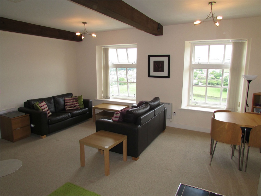 23 Upper Sunny Bank Mews, Meltham, HD9 5AA