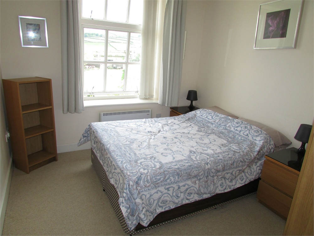 23 Upper Sunny Bank Mews, Meltham, HD9 5AA