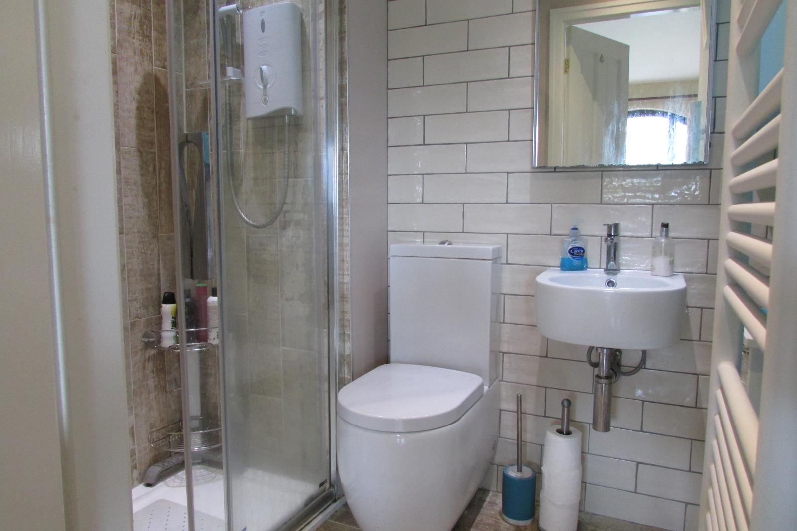 Cliff Hill Court, Holmfirth, HD9 1JF