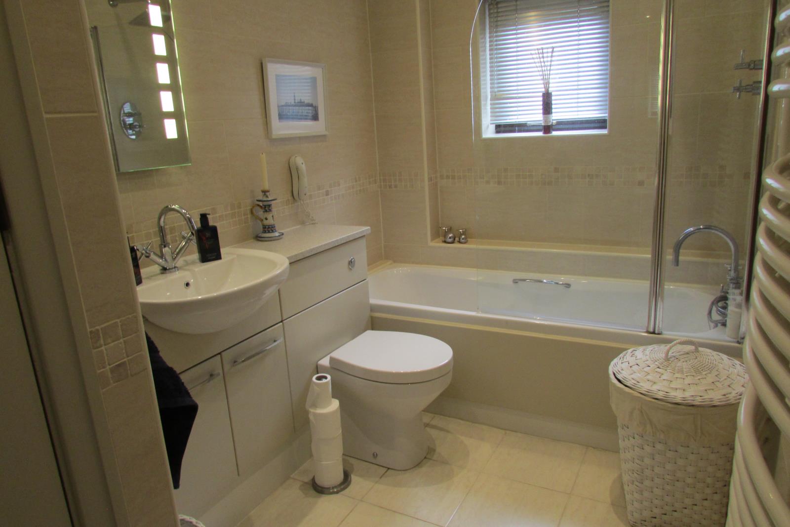 Cliff Hill Court, Holmfirth, HD9 1JF