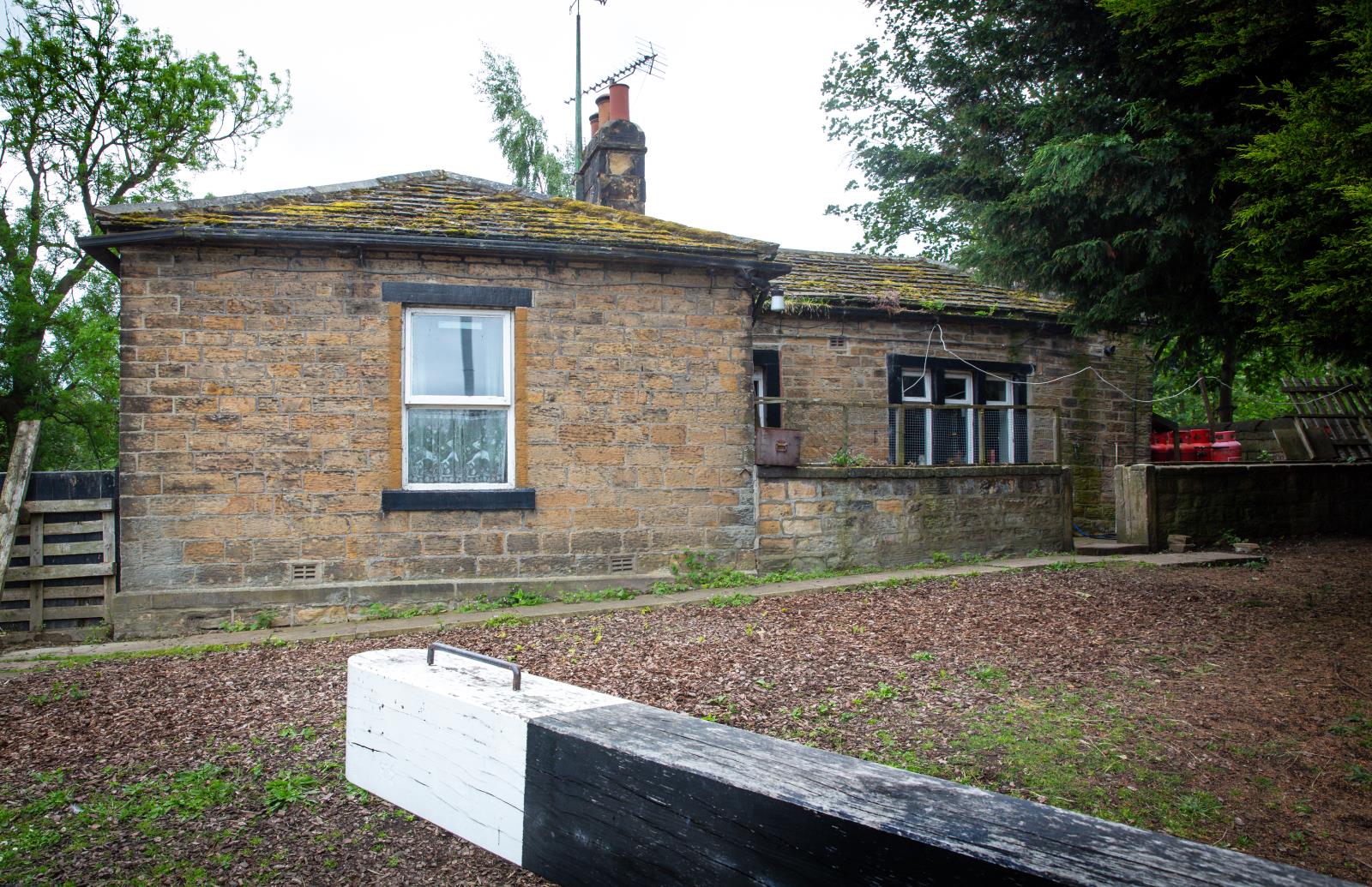 Lock House, Leeds Road, Cooper Bridge HD5 0RW