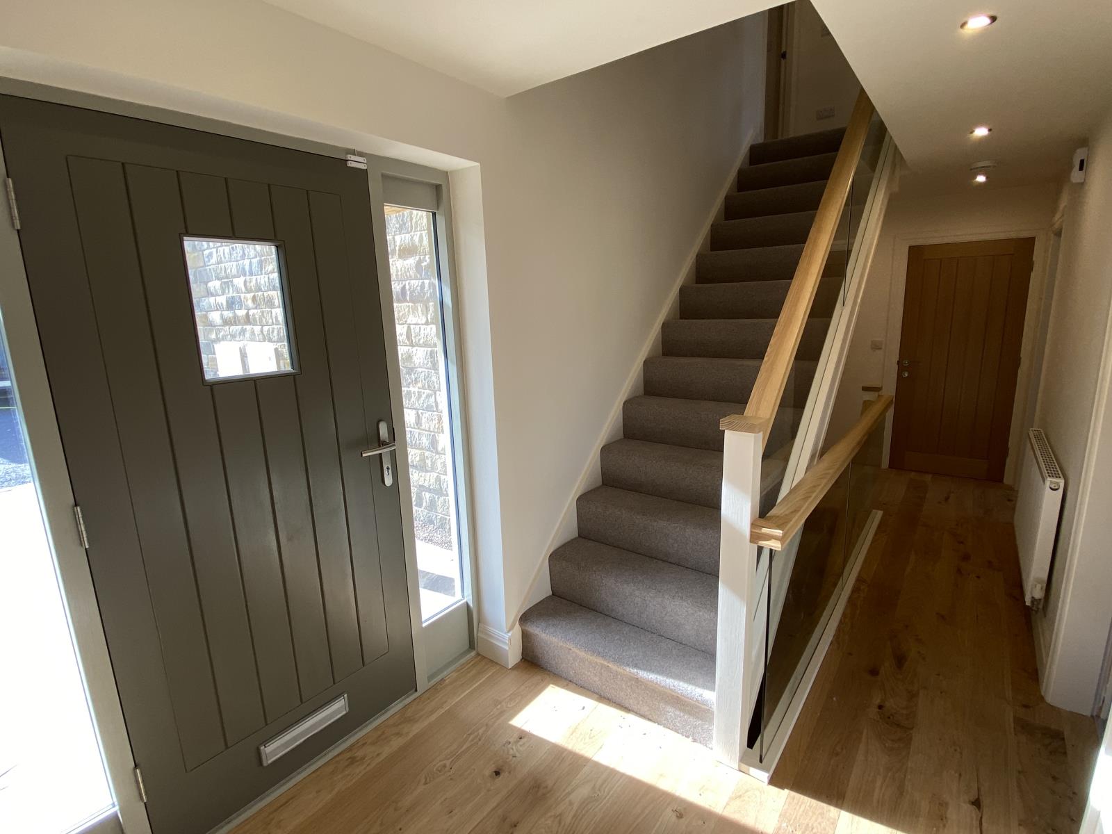 4 Laithe Court, Dobb Top, Holmbridge, HD9 2HU