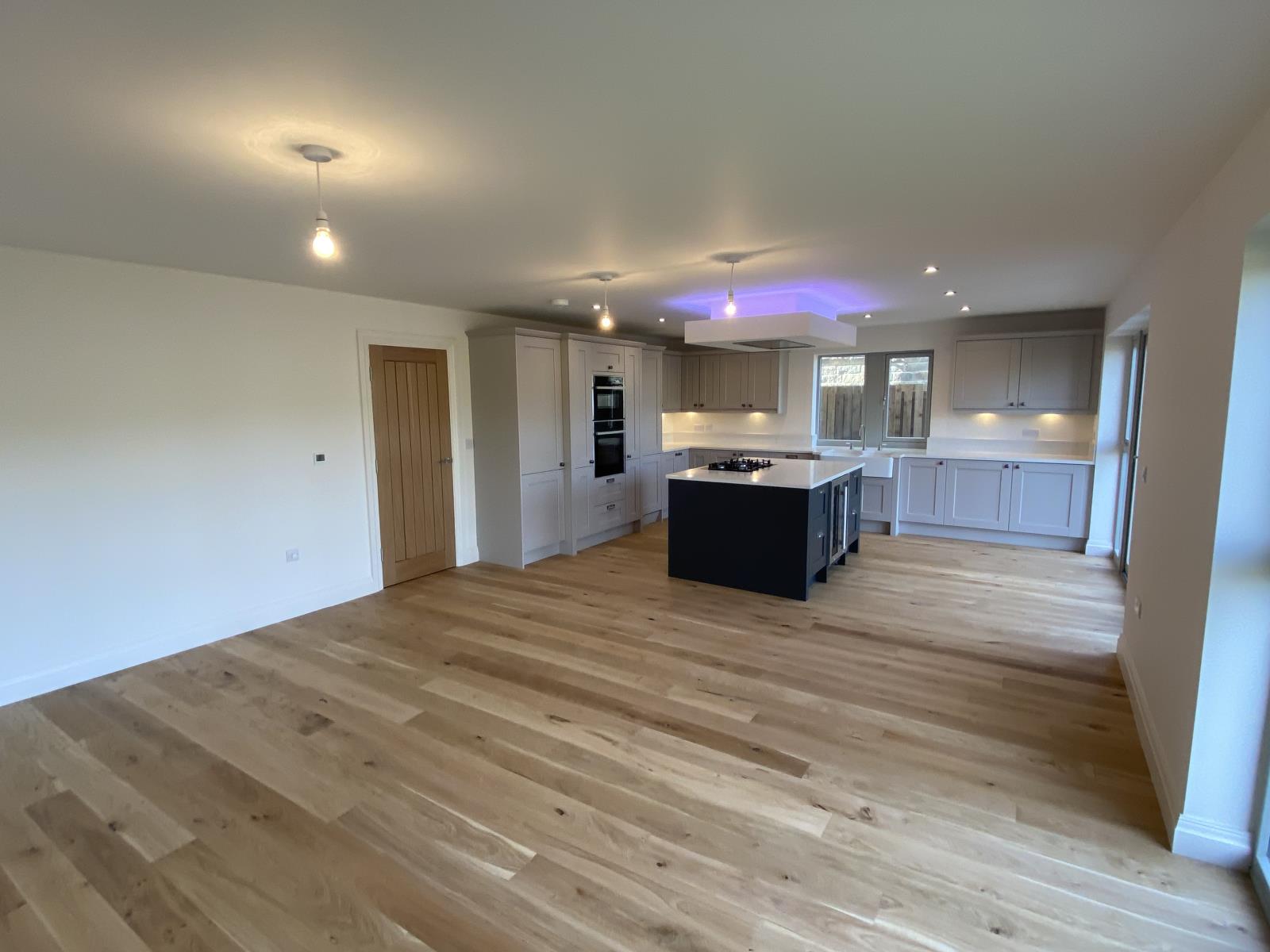 4 Laithe Court, Dobb Top, Holmbridge, HD9 2HU