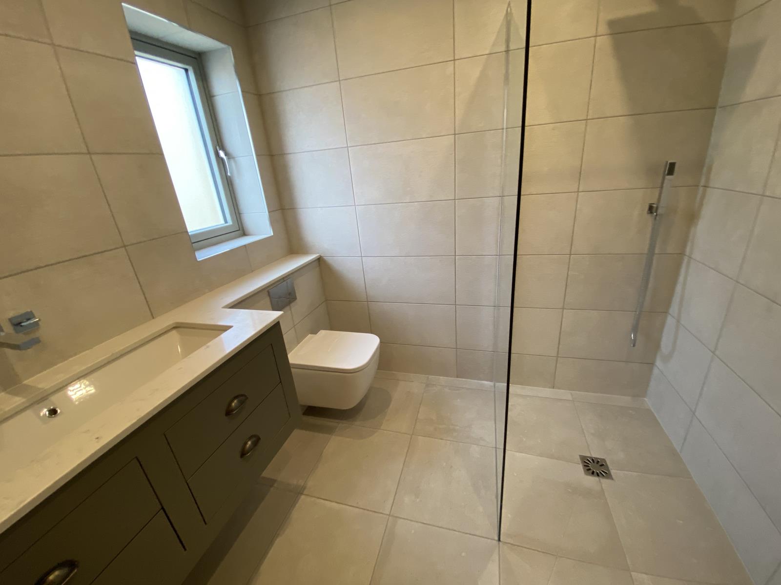 4 Laithe Court, Dobb Top Road, Holmbridge, HD9 2HU