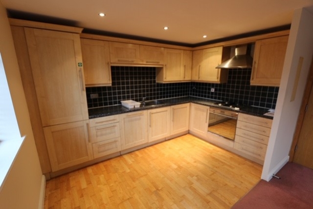 112 Underbank Old Road, Holmfirth, HD9 1AS