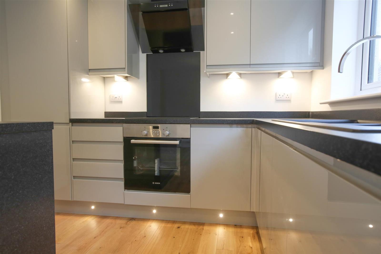 Gynn House, Gynn Lane, Honley HD9 6JY