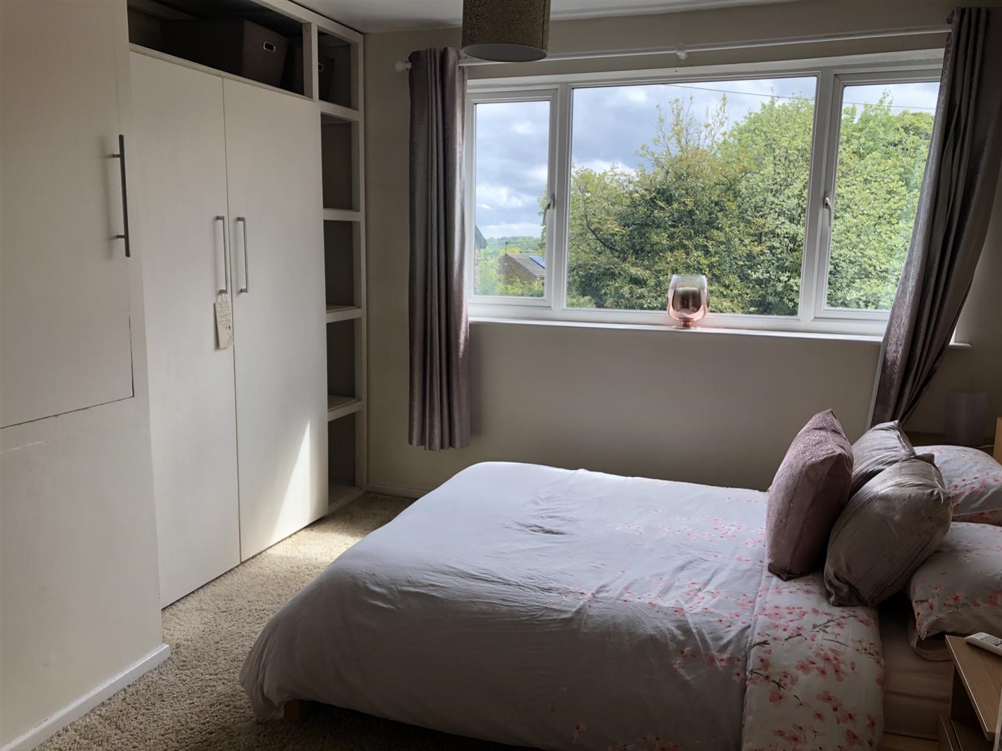 8 DALE CLOSE, DENBY DALE HD8 8RJ
