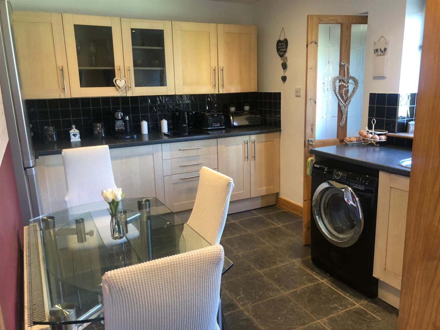 43 The Oval, Netherthong, Holmfirth HD9 3ET