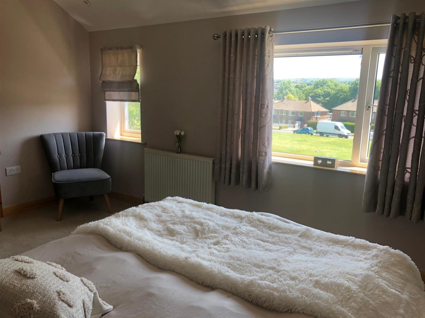 43 The Oval, Netherthong, Holmfirth HD9 3ET