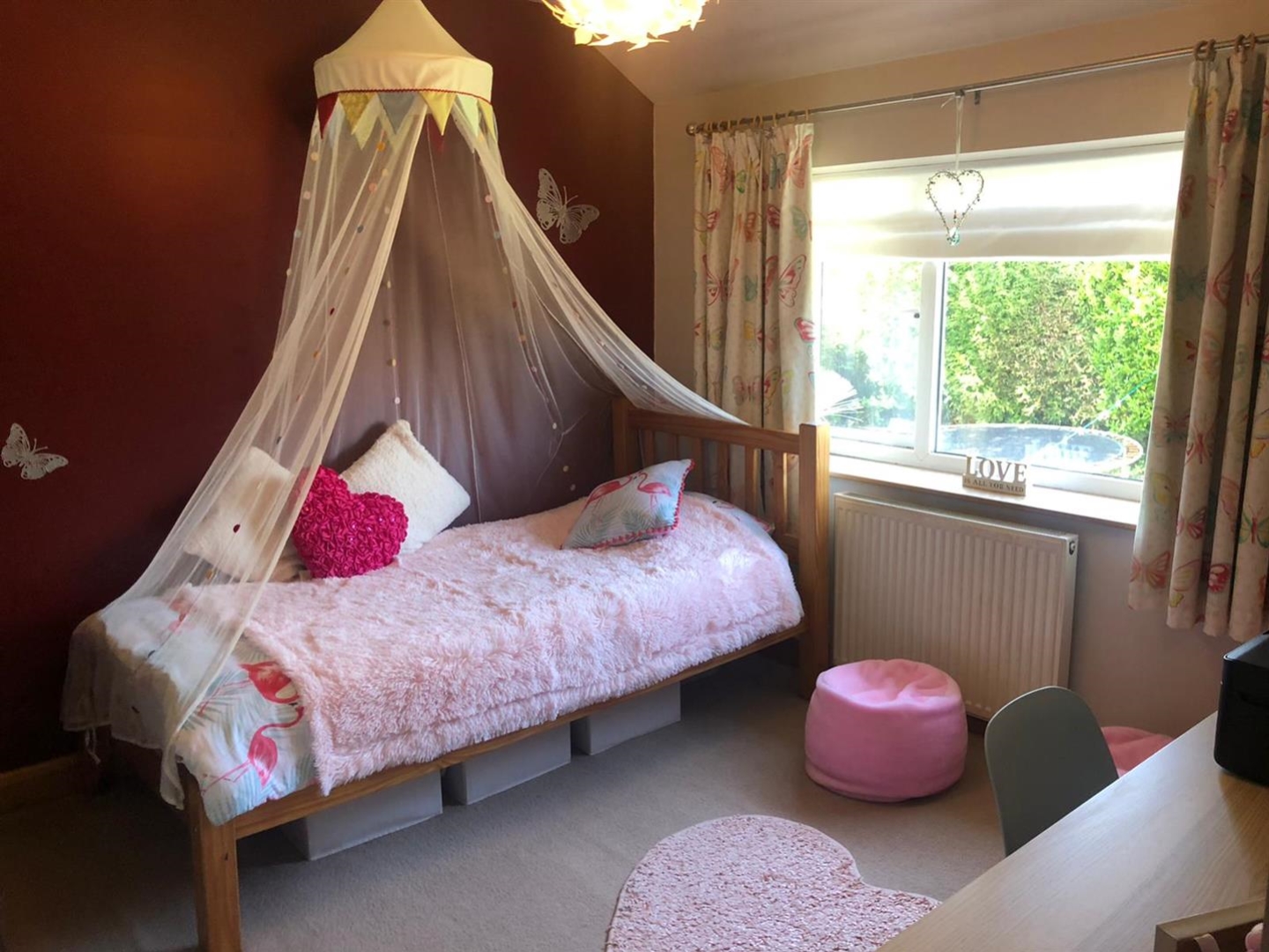 43 The Oval, Netherthong, Holmfirth HD9 3ET