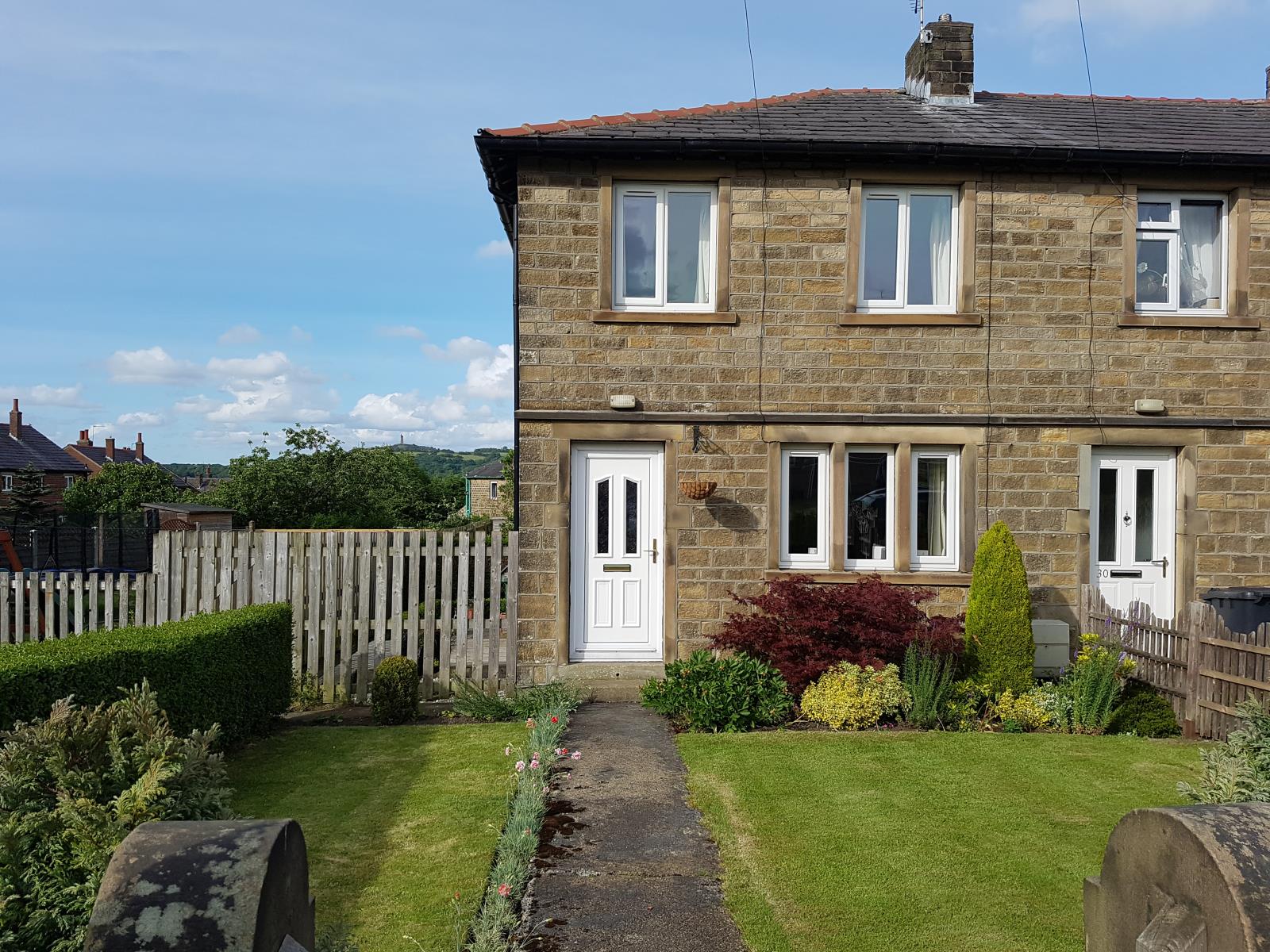 32 Bradshaw Avenue, Honley HD9 6ET