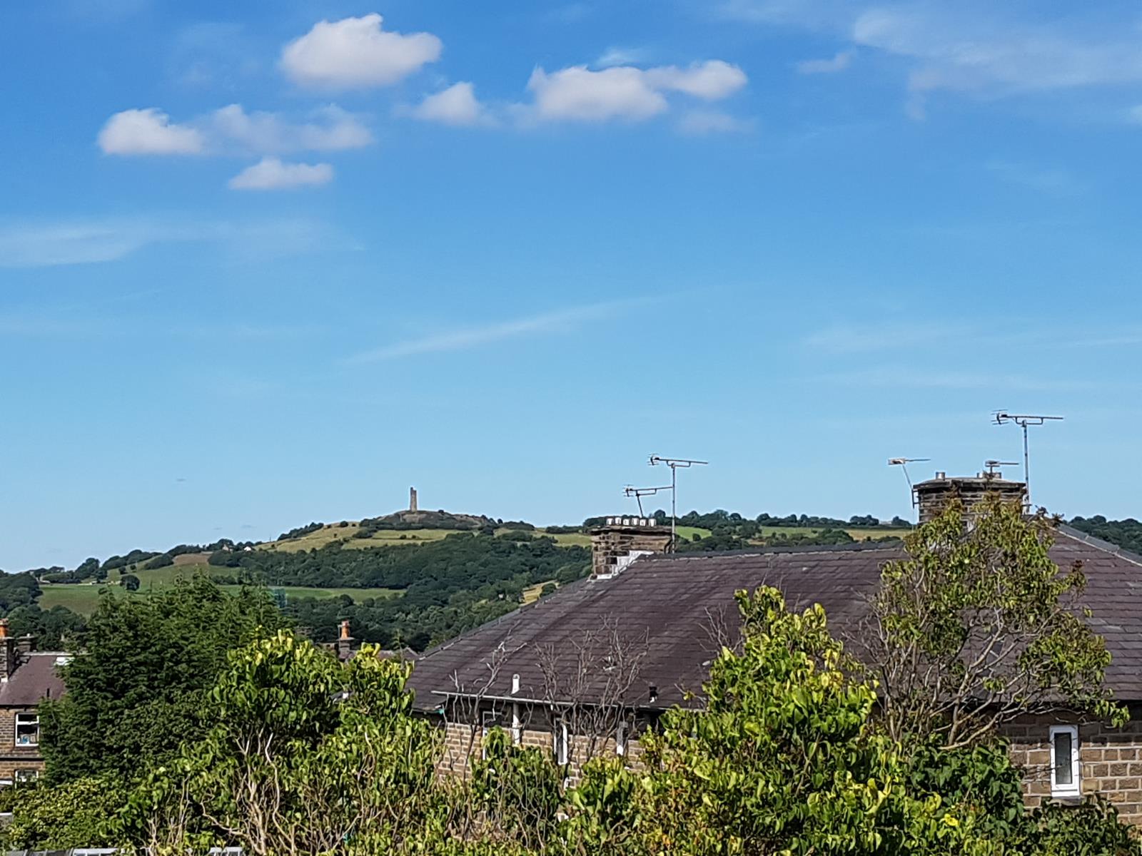 32 Bradshaw Avenue, Honley HD9 6ET