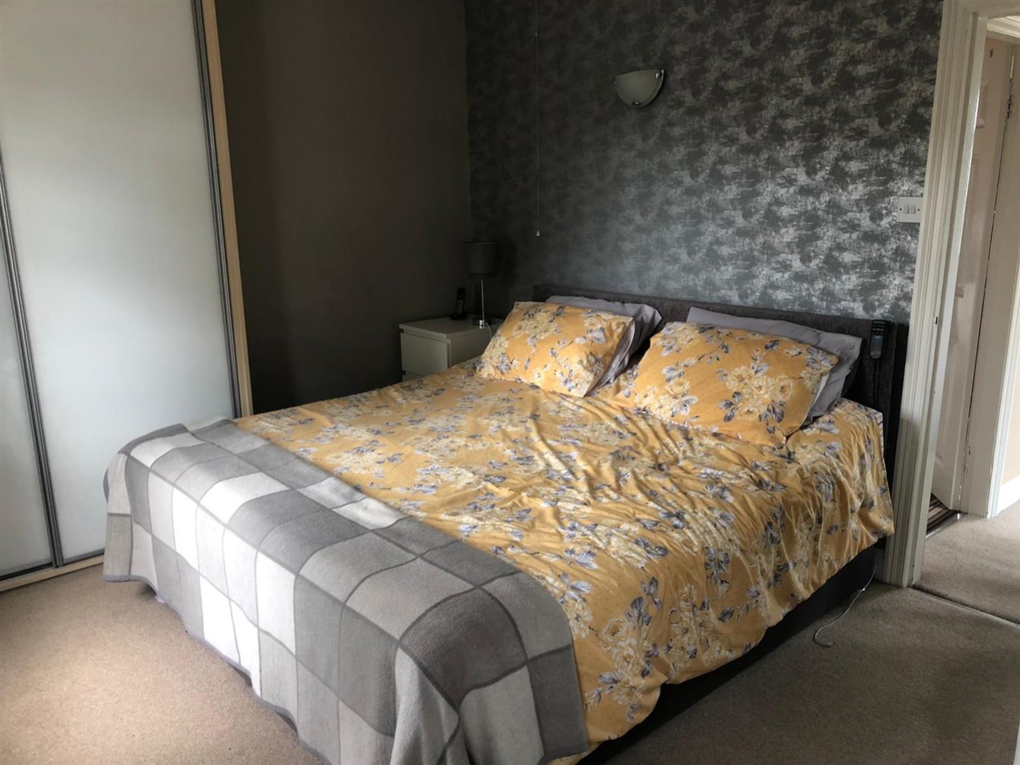19 Grand Cross Road, Dalton HD5