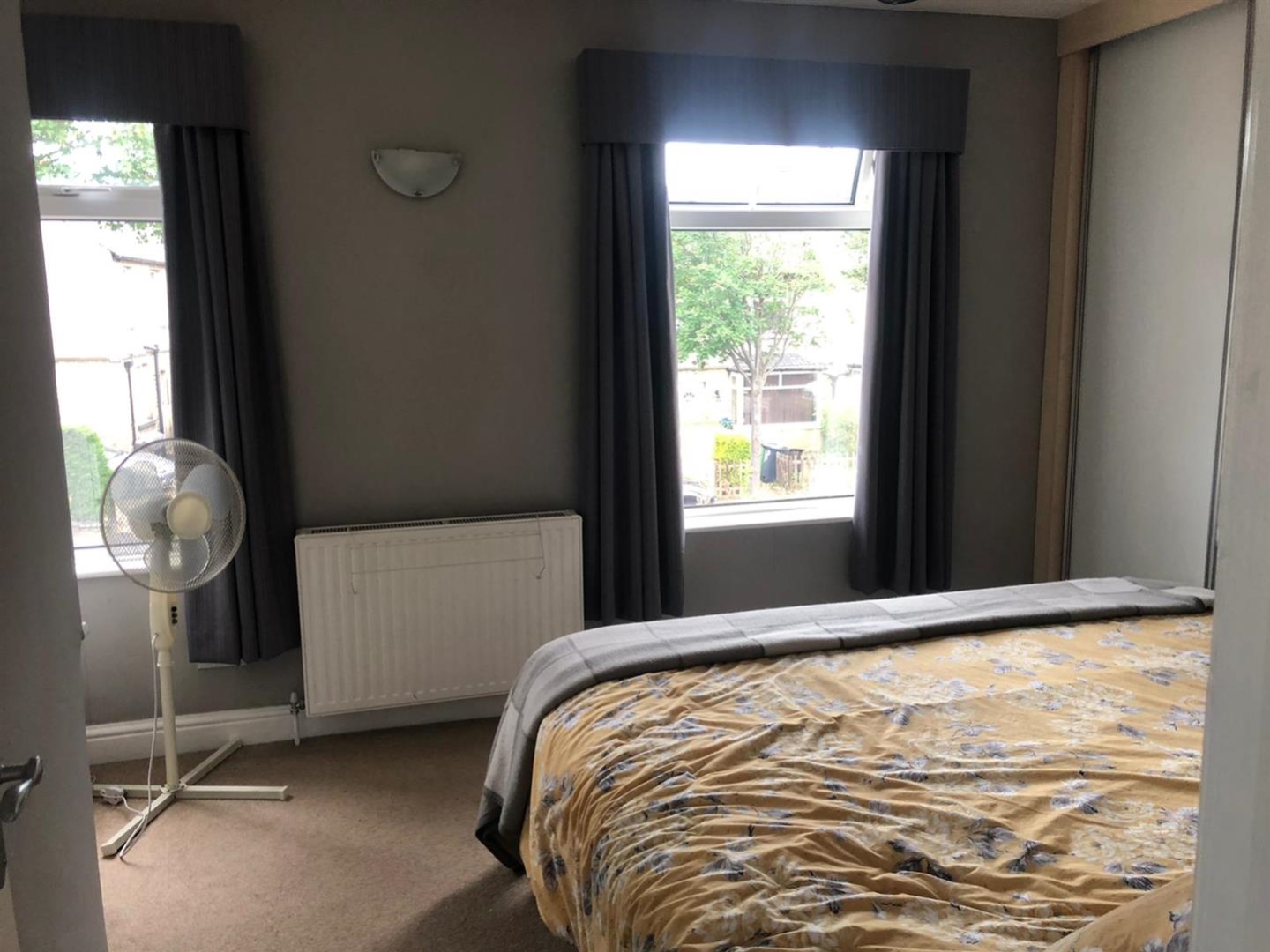 19 Grand Cross Road, Dalton HD5