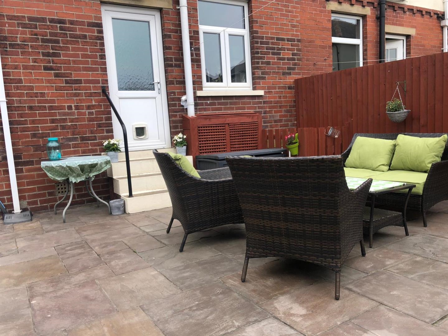 19 Grand Cross Road, Dalton HD5