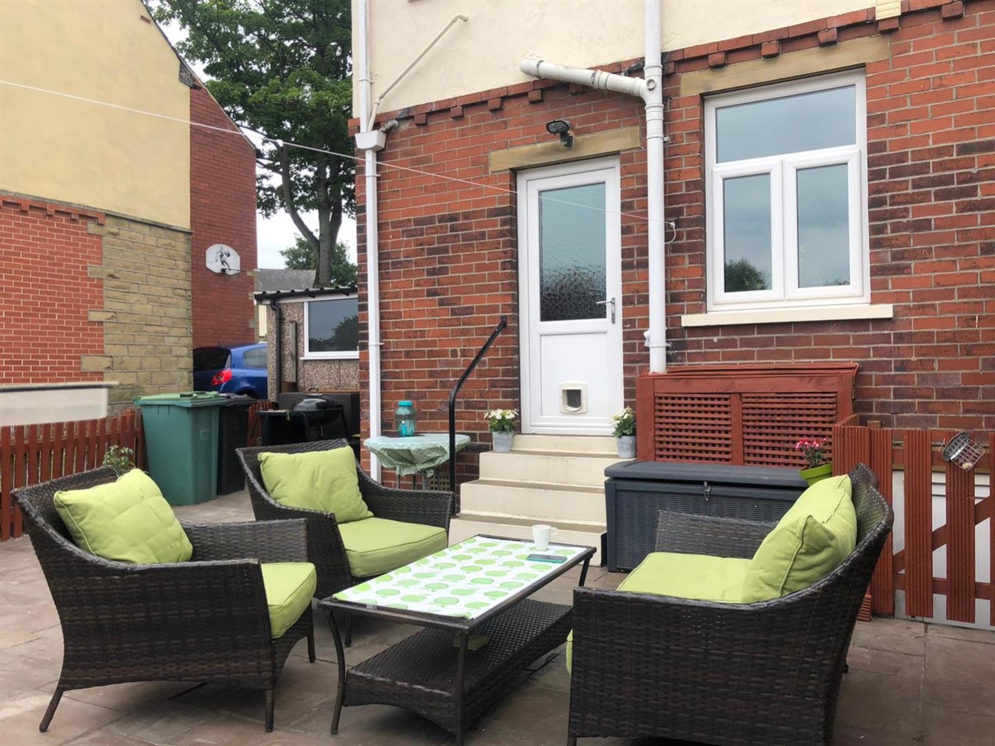 19 Grand Cross Road, Dalton HD5
