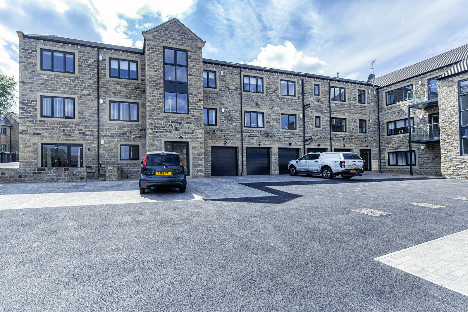 One Degree West, Fisher Green, Honley HD9 6FA