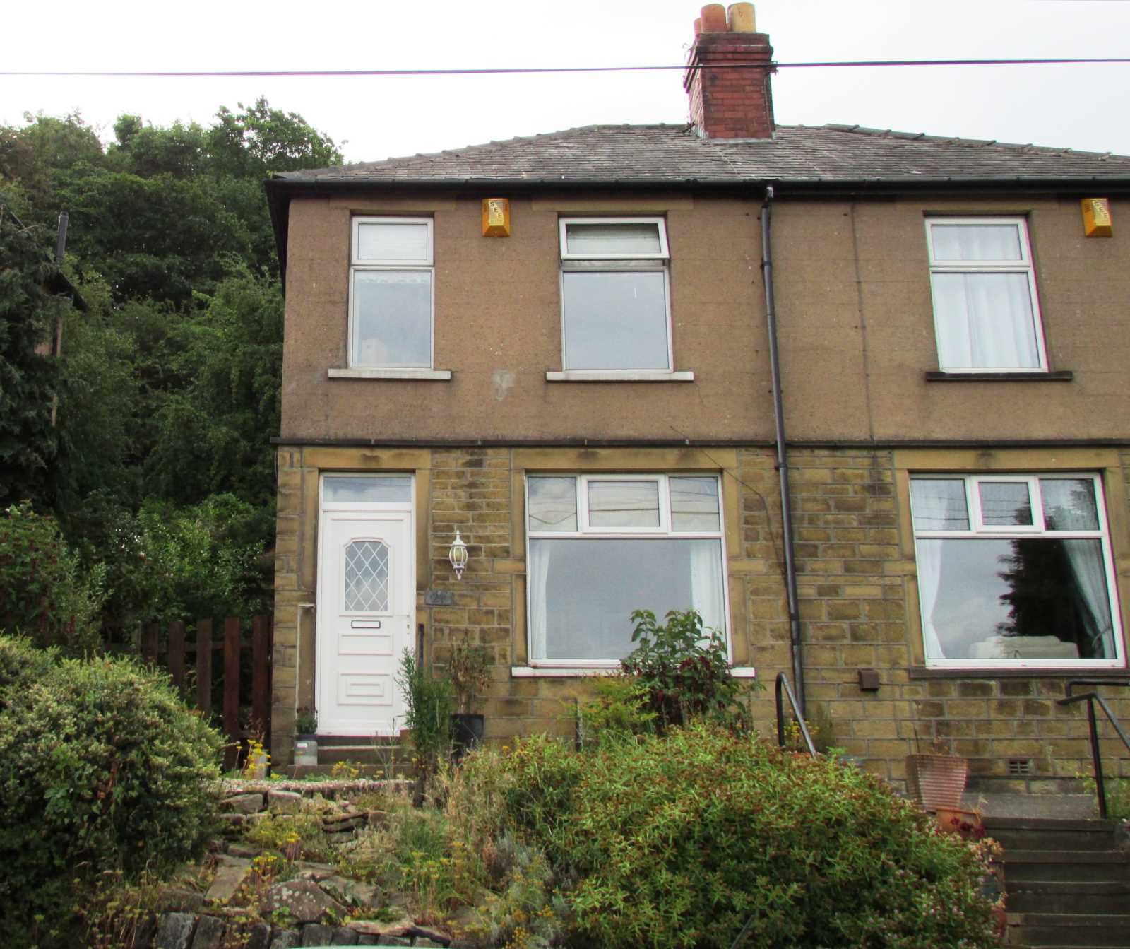 24 Forest Road, Almondbury HD5 8EU