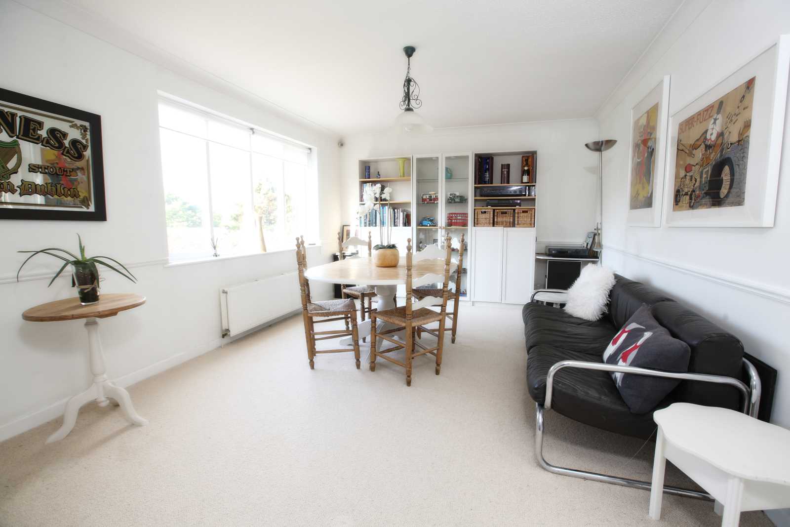 16 Revel Garth, Denby Dale, HD8 8TG