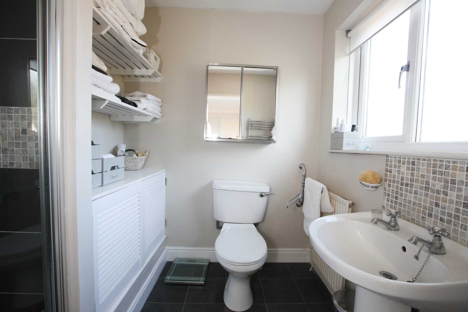 16 Revel Garth, Denby Dale, HD8 8TG