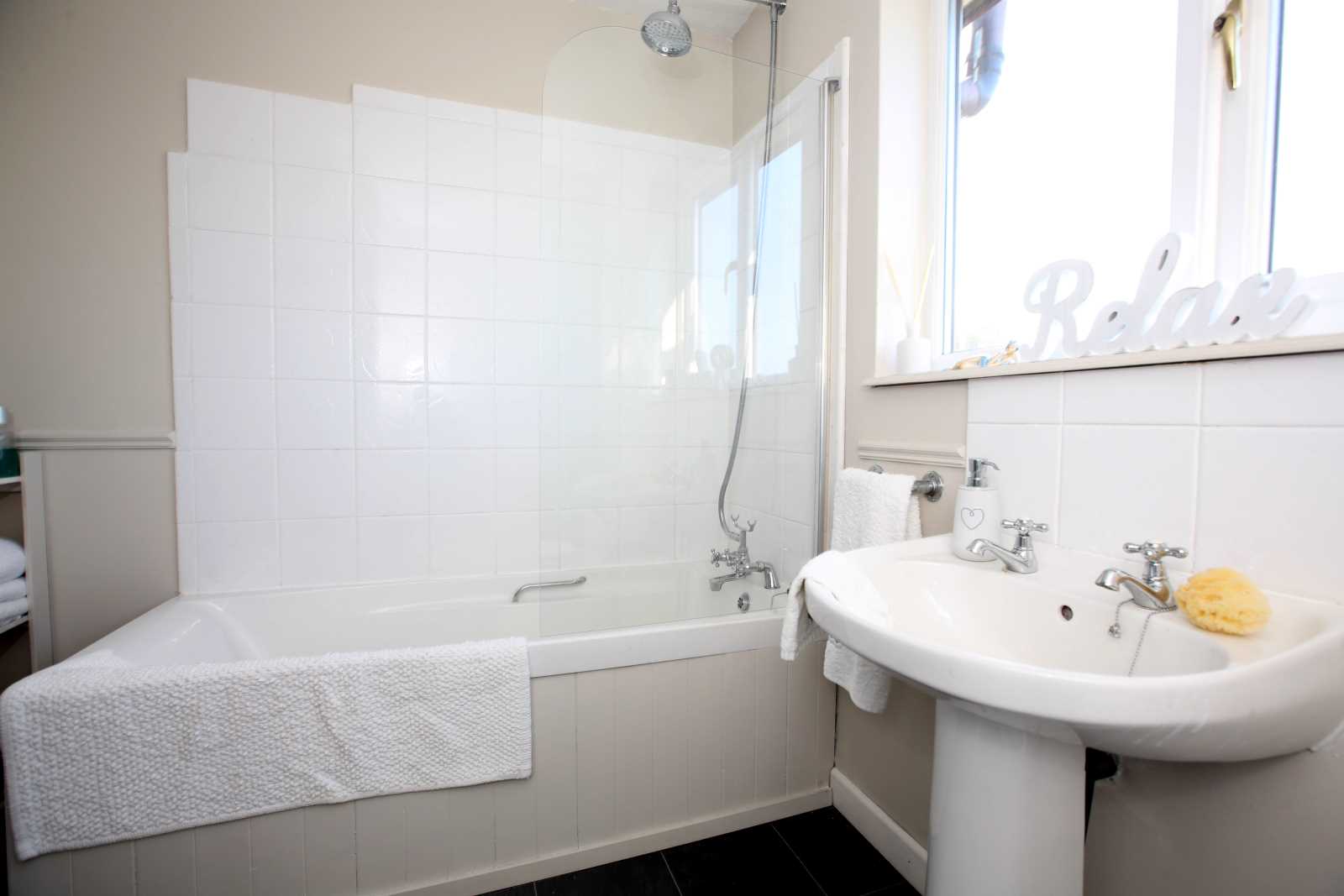 16 Revel Garth, Denby Dale, HD8 8TG
