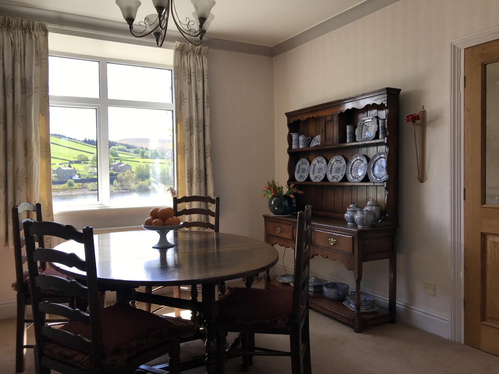 1 Wheat Close, Holmbridge, Holmfirth, HD9 2QL