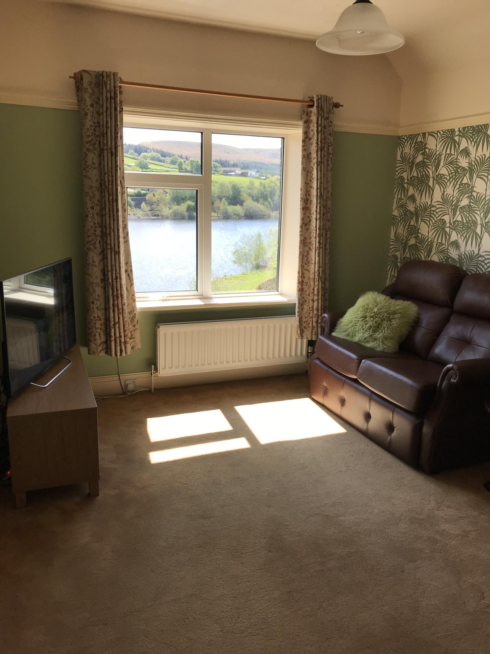 1 Wheat Close, Holmbridge, Holmfirth, HD9 2QL