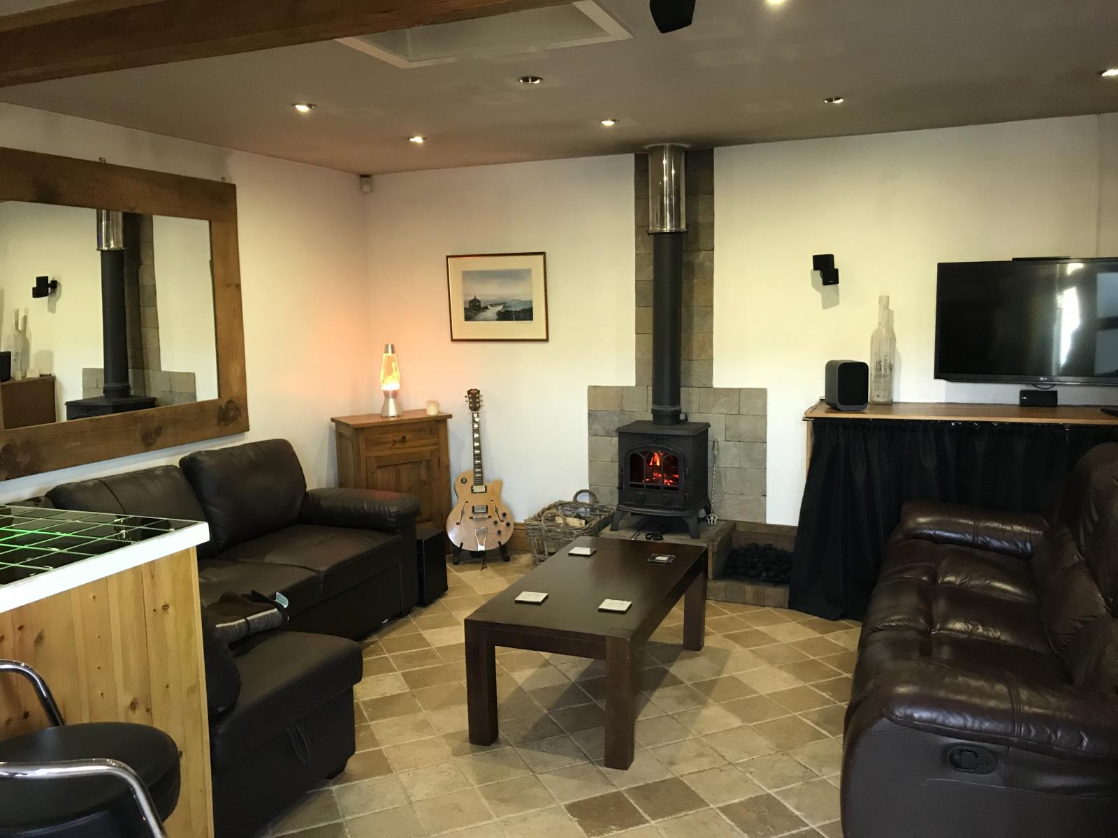 1 Wheat Close, Holmbridge, Holmfirth, HD9 2QL