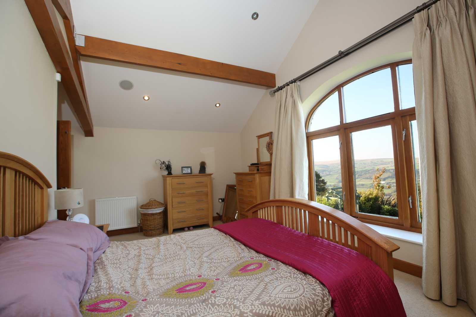 Swallows Barn, Chain Road, Slaithwaite HD7 5TZ