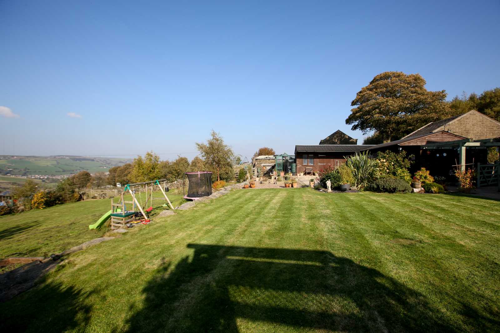 Swallows Barn, Chain Road, Slaithwaite HD7 5TZ