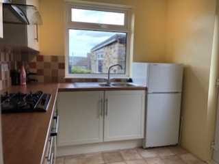 11 Moorside Honley, Holmfirth, HD9 6HR
