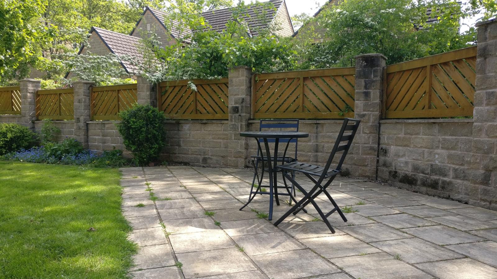 12 Mereside, Waterloo, Huddersfield, HD5 8SX