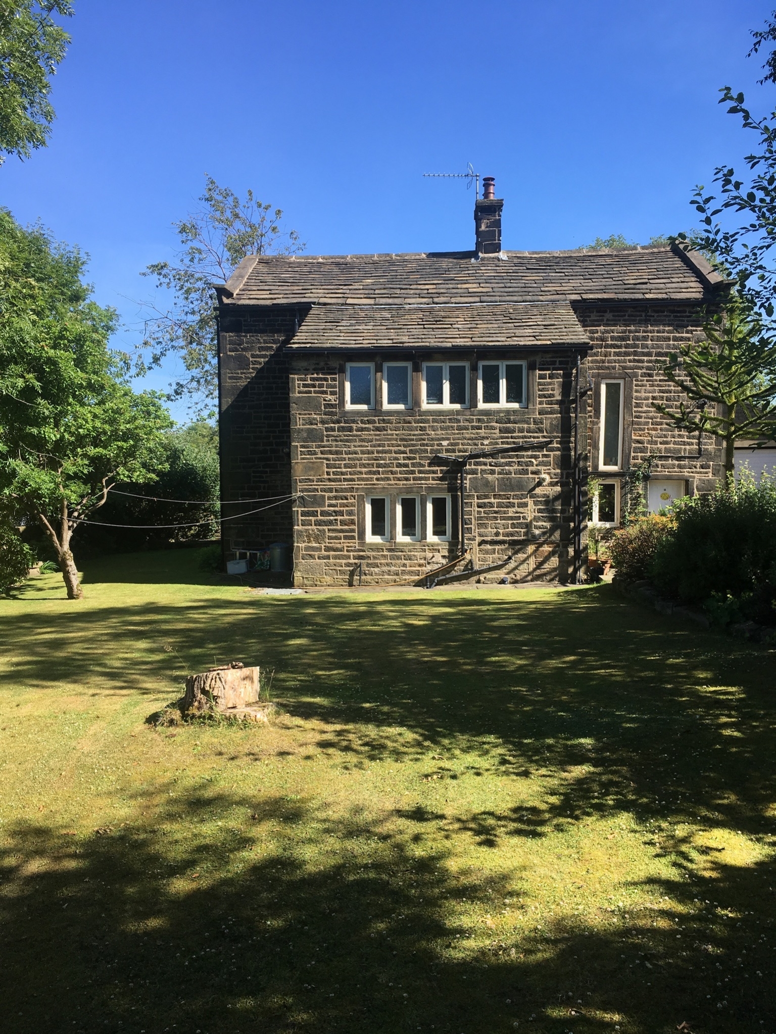 Old Muslin Hall, 11 Heys Road Thongsbridge, HD9 7SF