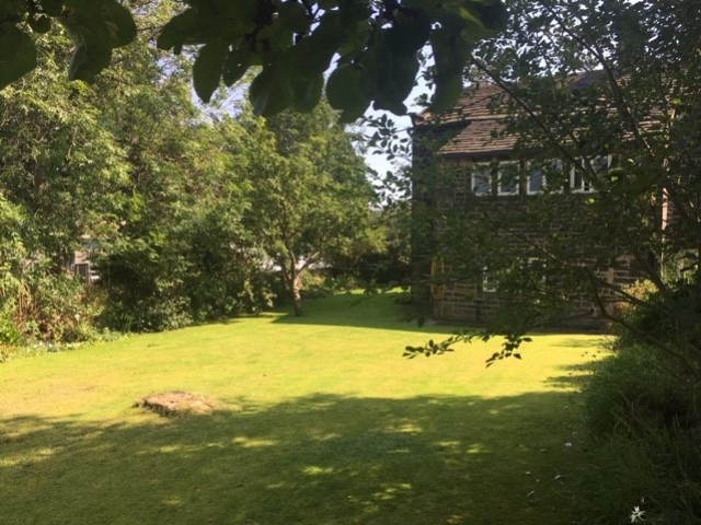 Old Muslin Hall, 11 Heys Road Thongsbridge, HD9 7SF