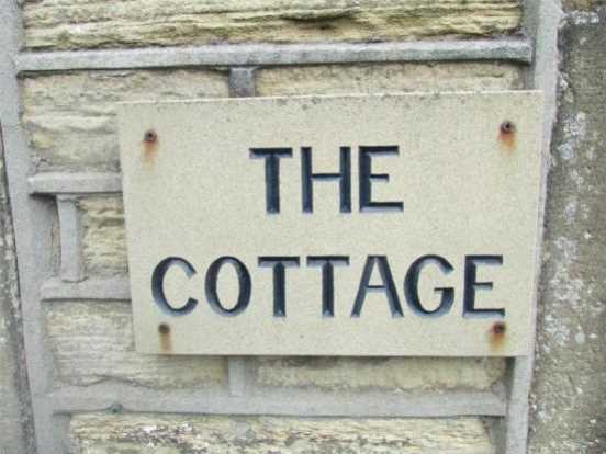 The Cottage Ben Kaye Row, Holmfirth, HD9 1EF
